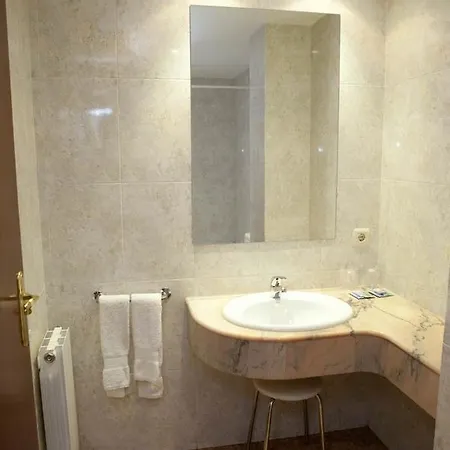 Hotel Los Arcos